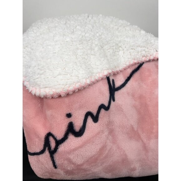 Victorias Secret Pink Throw Blanket 50" x 60" Soft Plush Sherpa Fleece - Picture 5 of 5